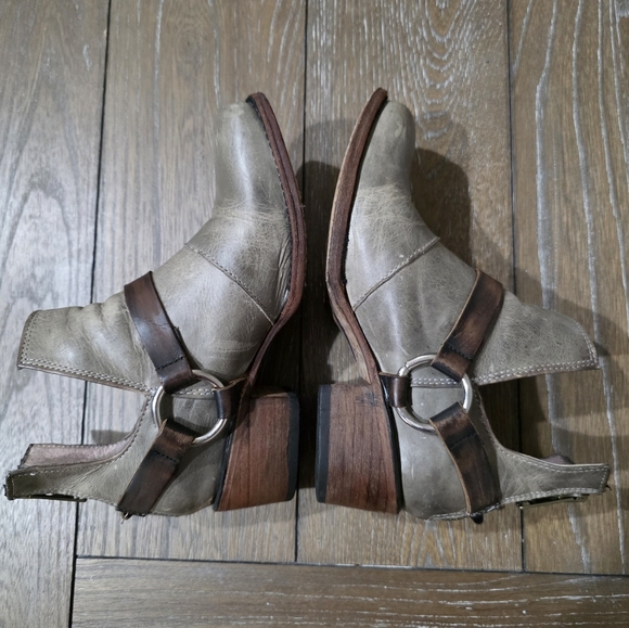 Freebird by Steve Truce, Women's Size 7 - Picture 5 of 10